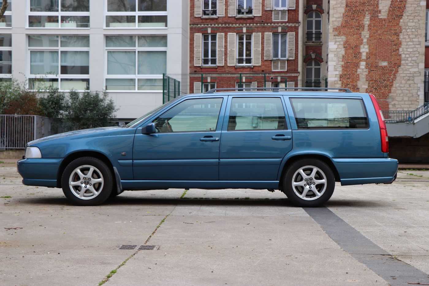 Volvo V70