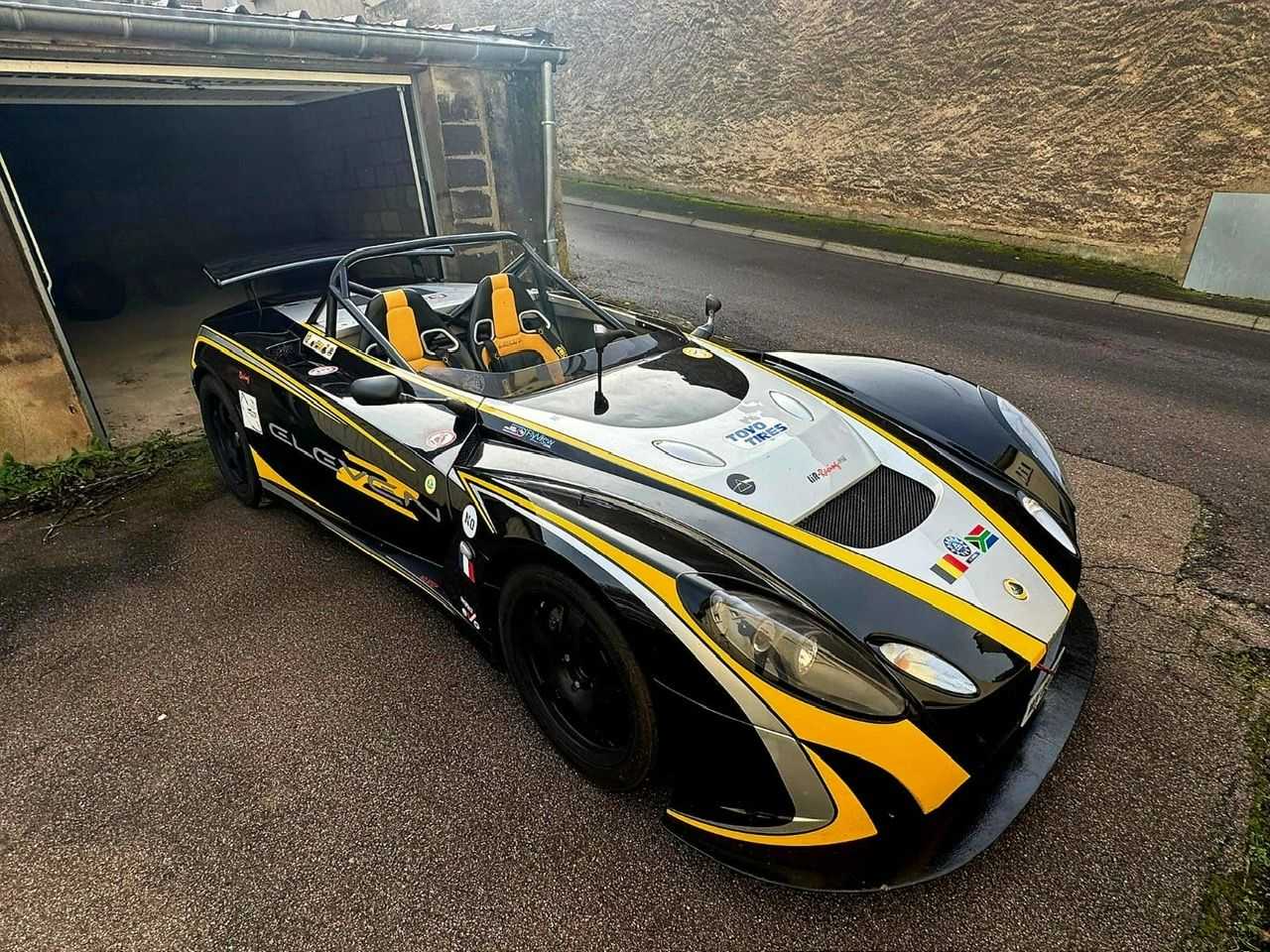 Lotus Eleven