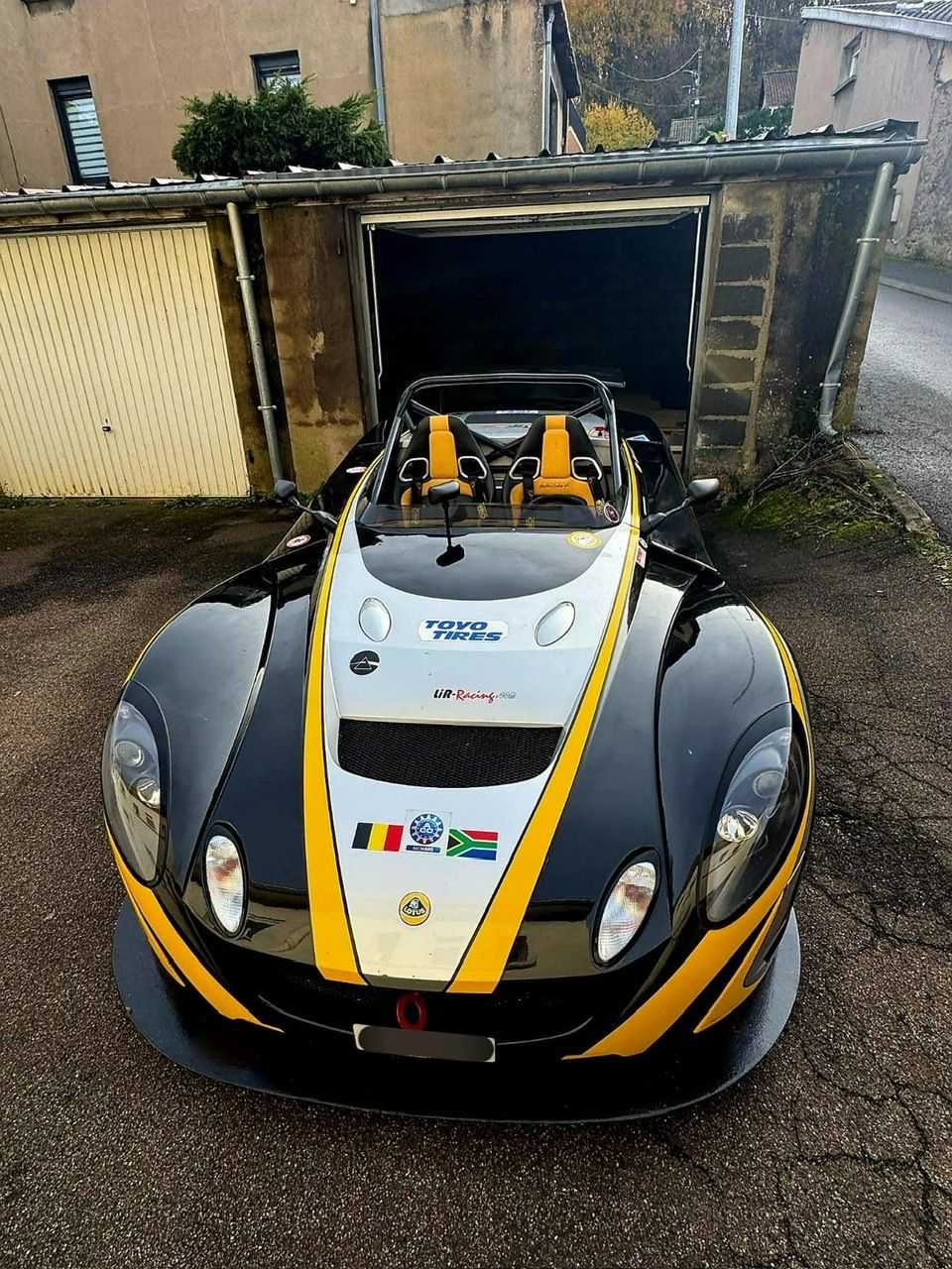 Lotus Eleven