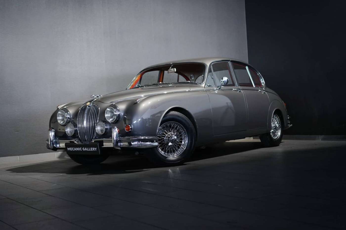 Jaguar MK 2
