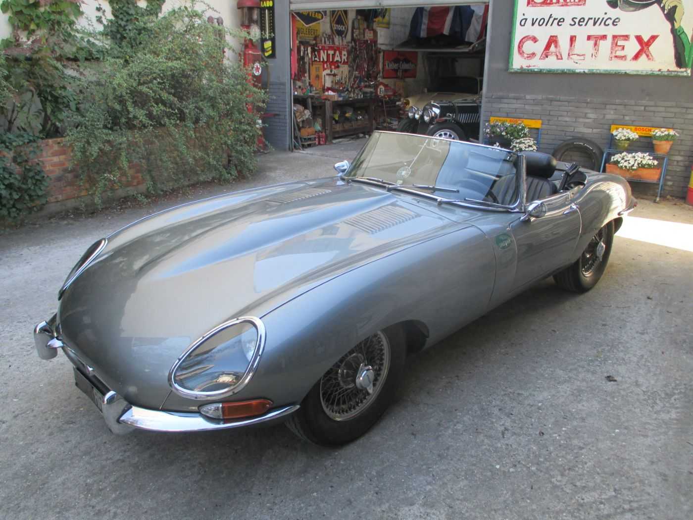 Jaguar Type E