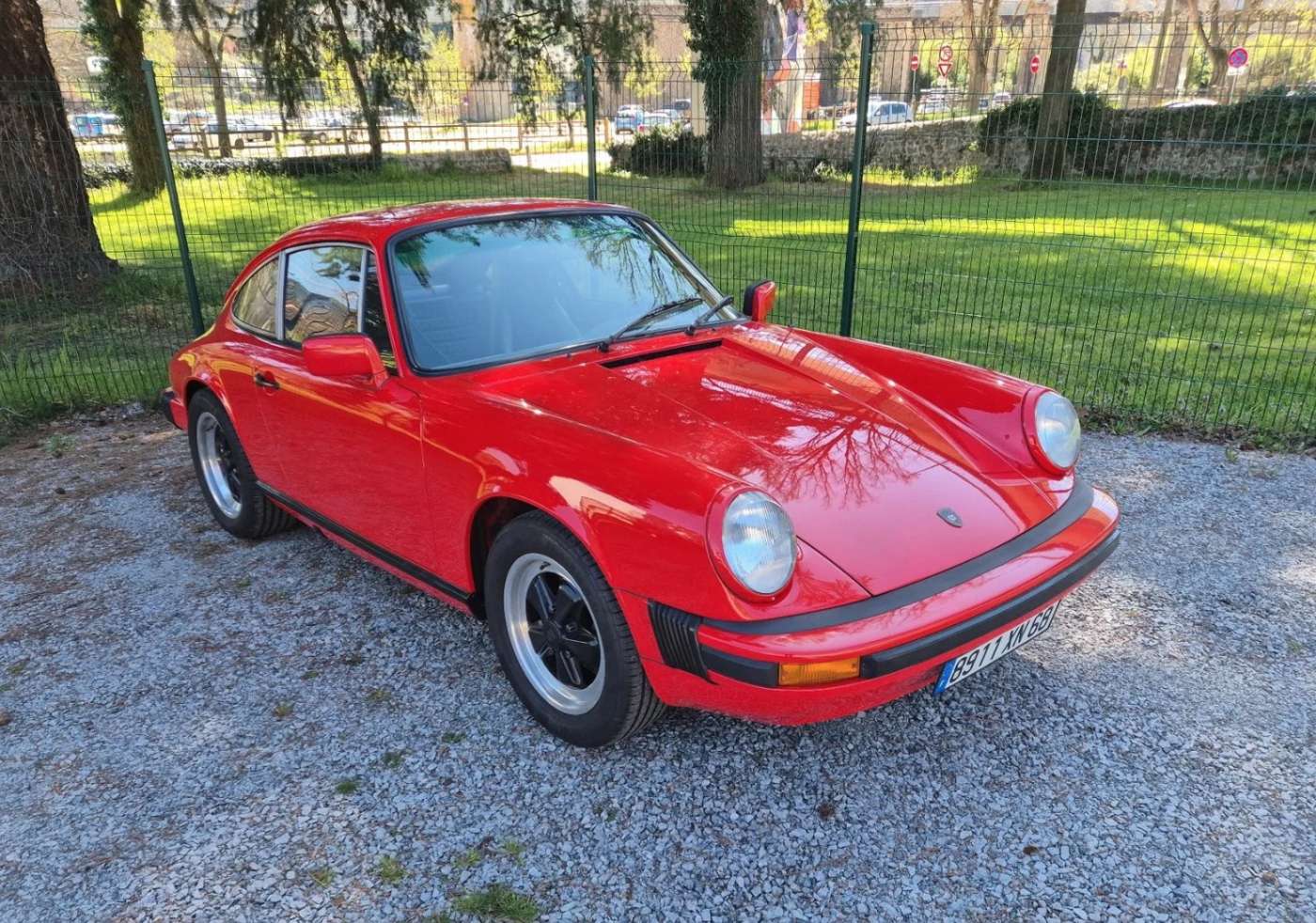 Porsche 911