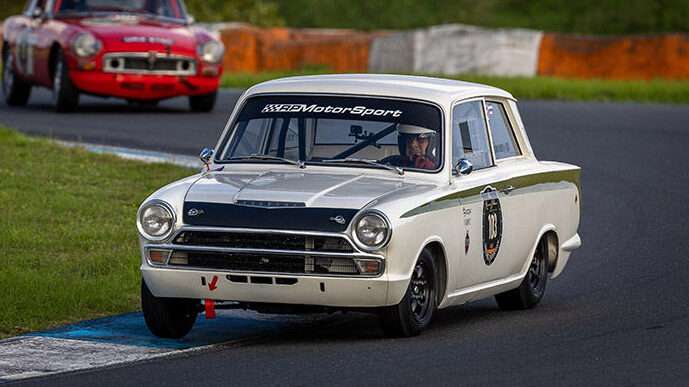 Ford Cortina