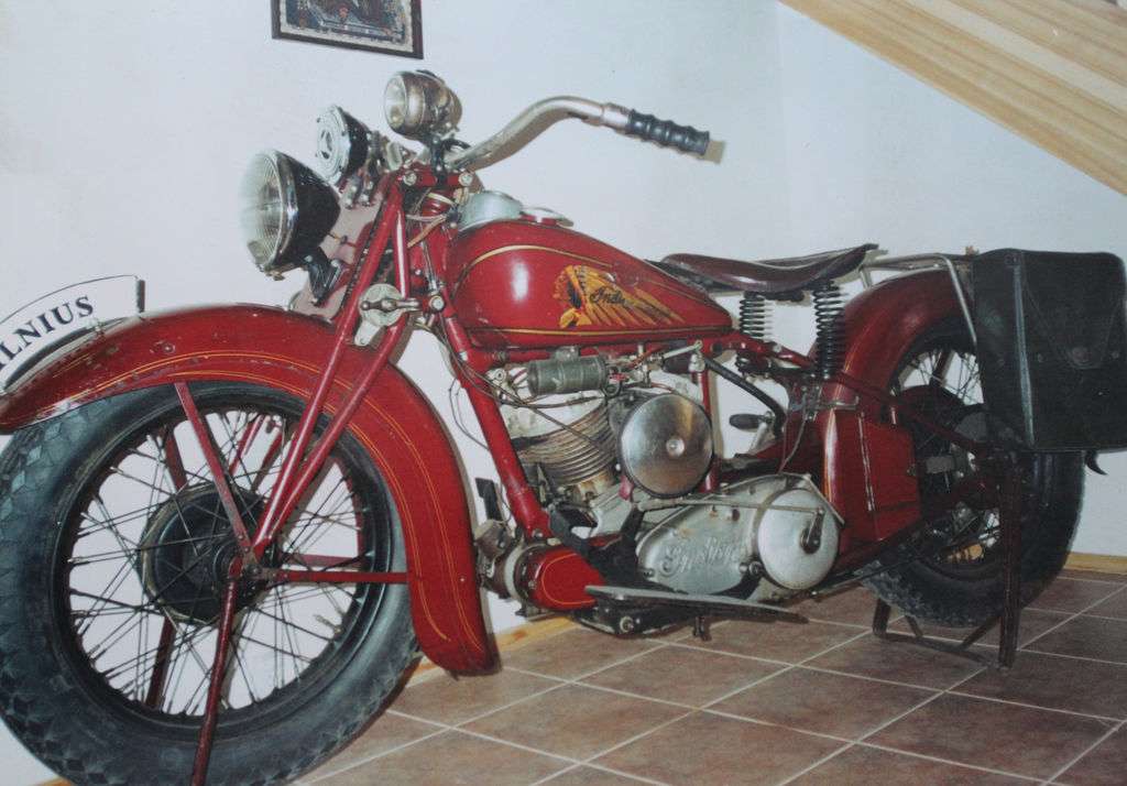 Moto Indian