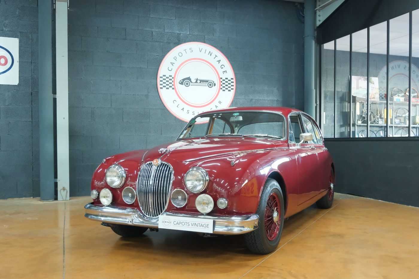 Jaguar MK 2