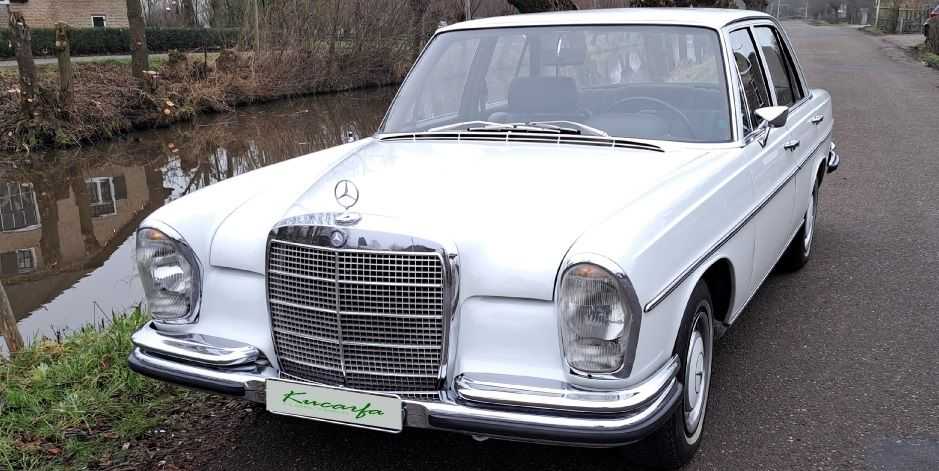 Mercedes-Benz SE