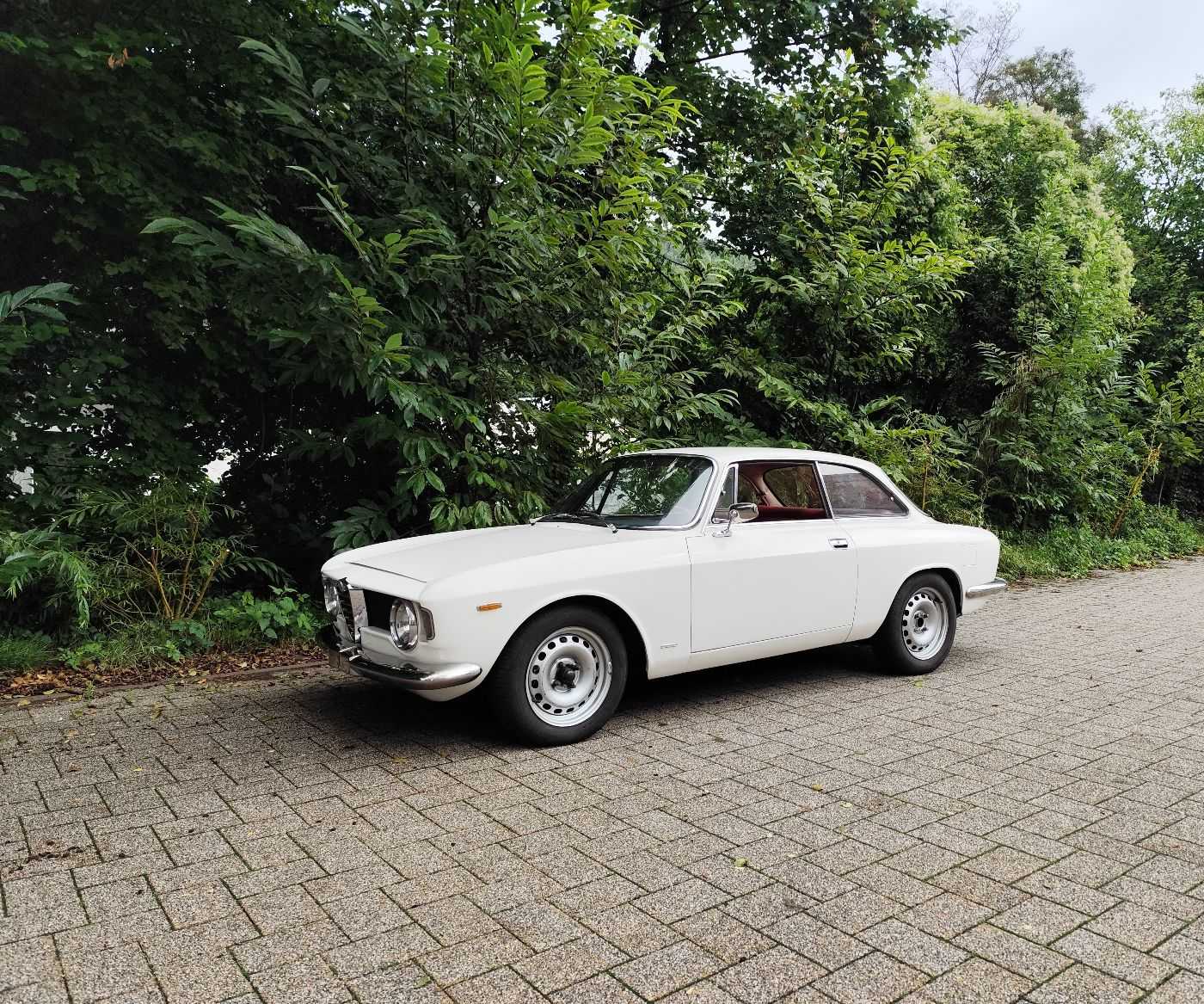 Alfa Roméo Giulia GT