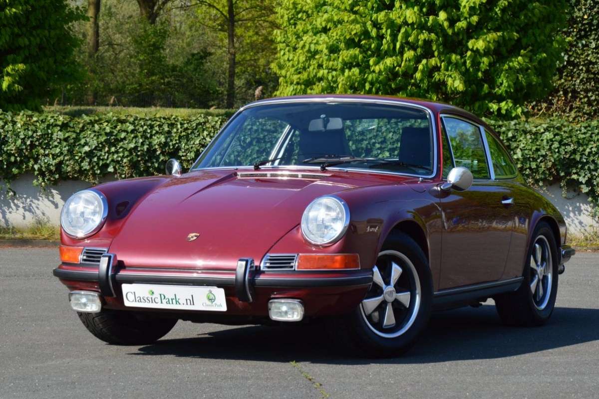 Porsche 911