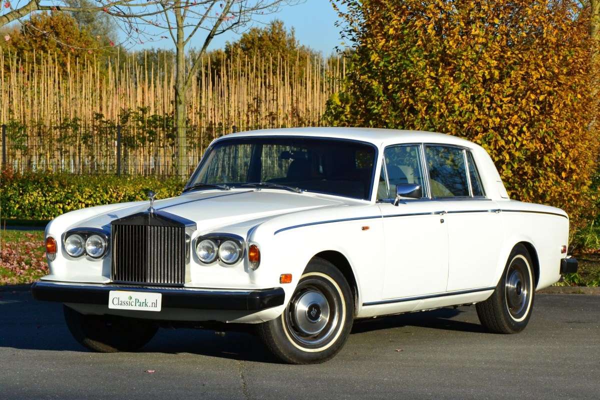 Rolls-Royce Silver Wraith