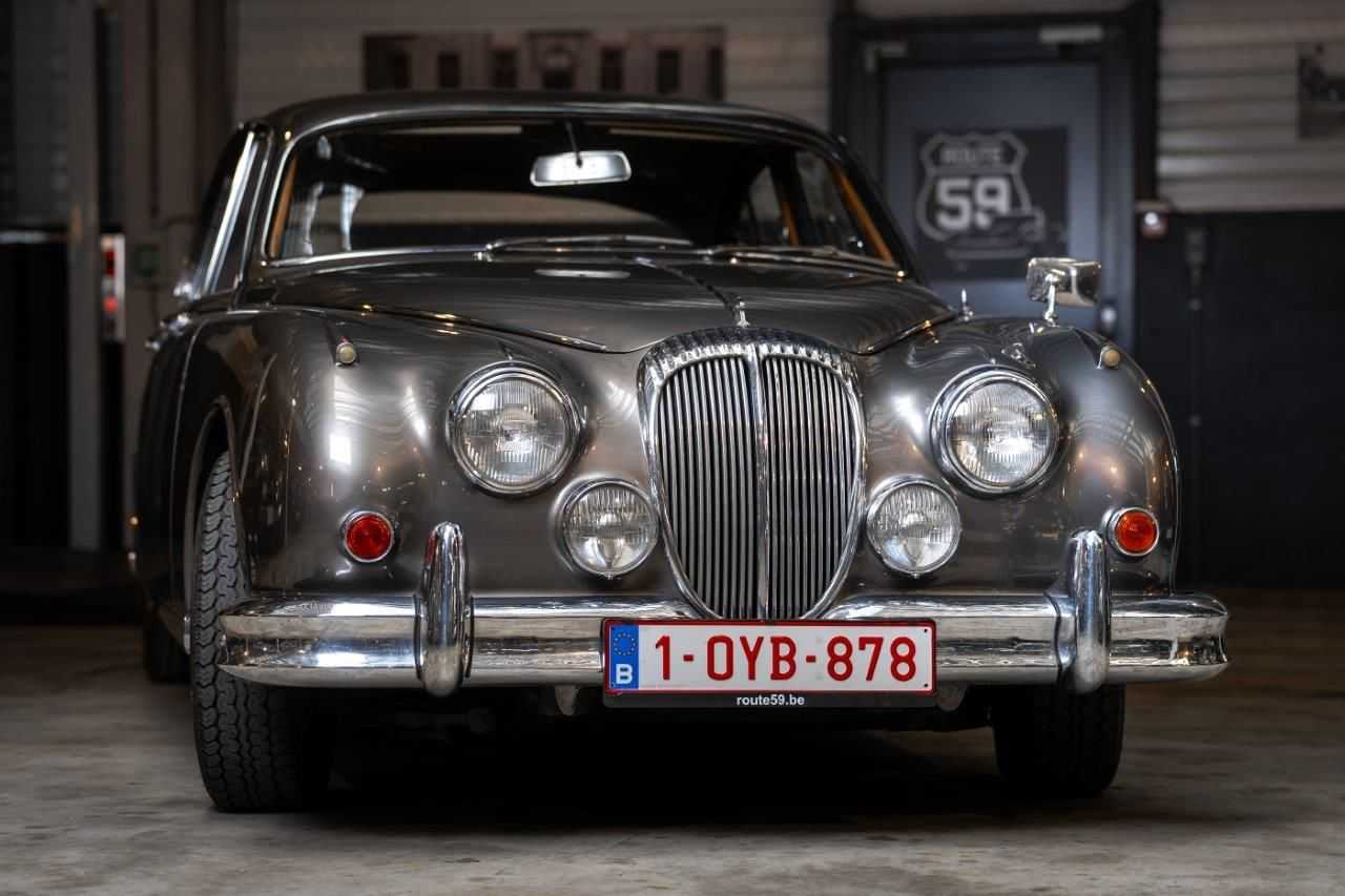 Daimler 250