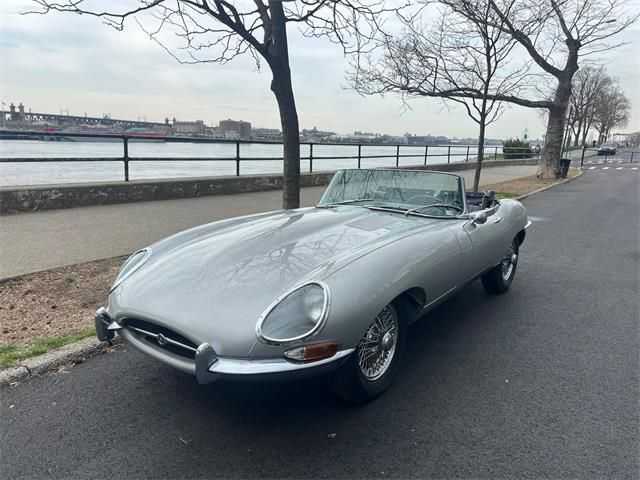 Jaguar Type E