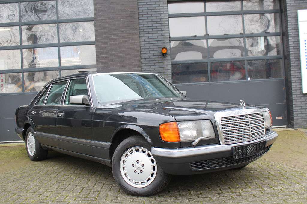 Mercedes-Benz SEL