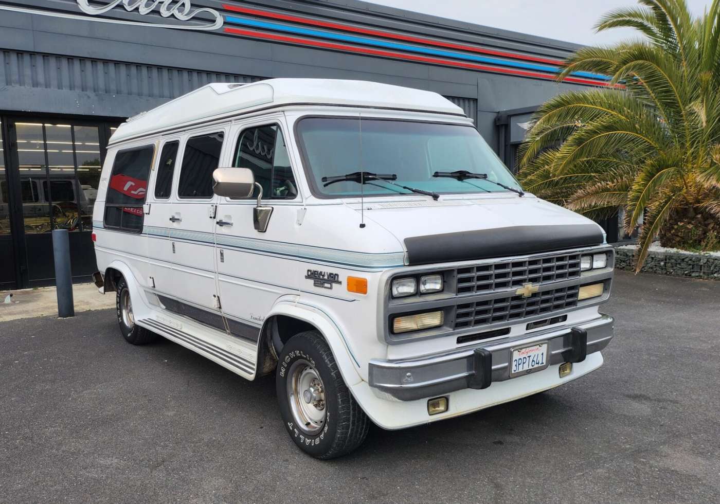 Chevrolet Van