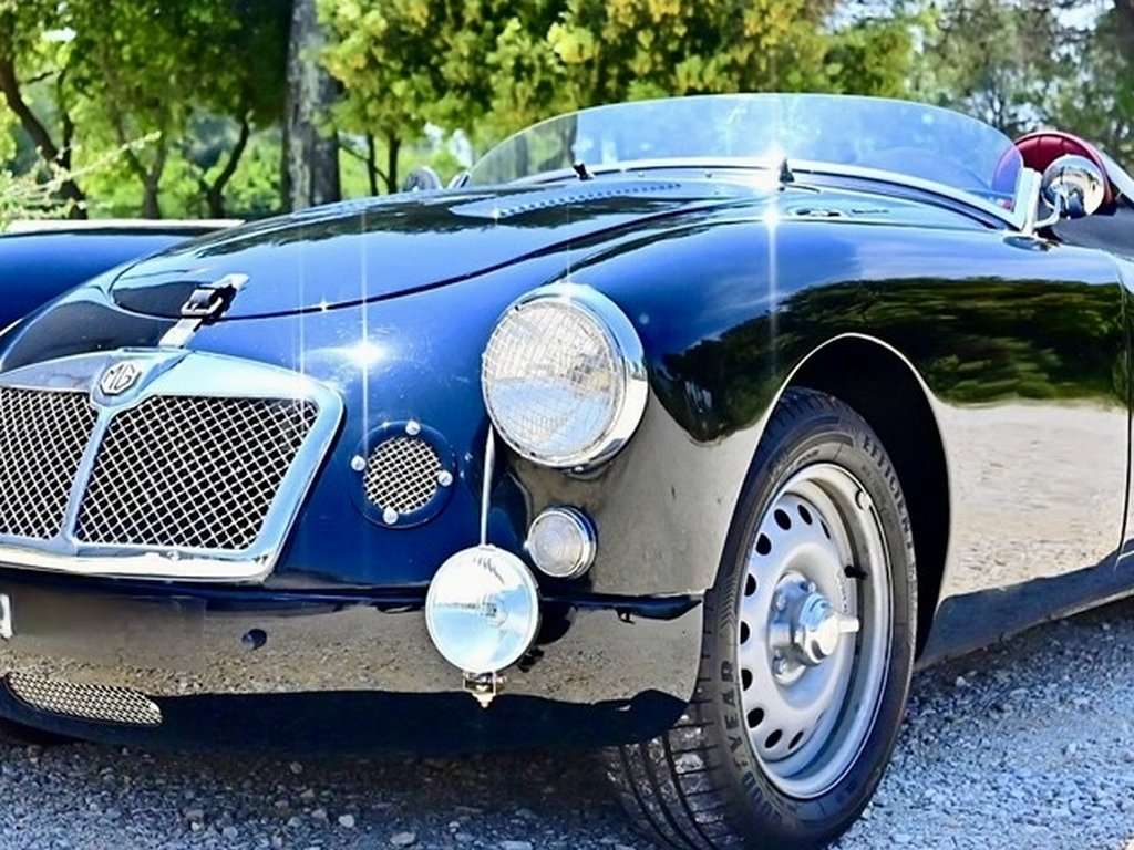 MG A