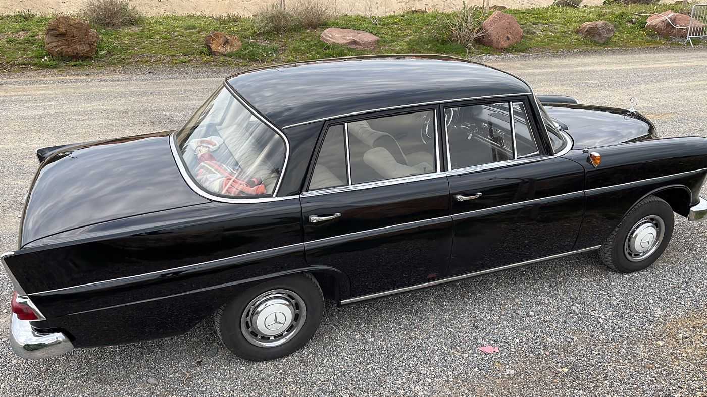 Mercedes-Benz 190 C