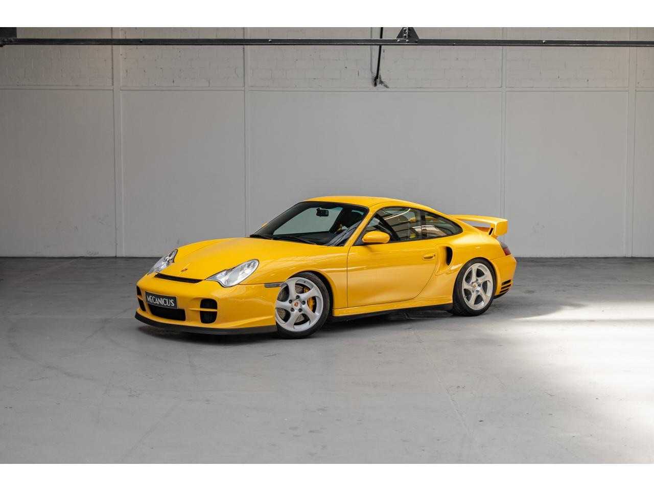 Porsche 996