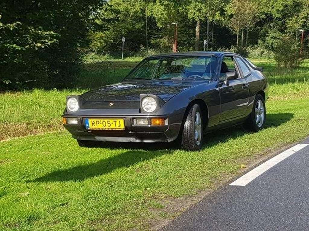 Porsche 924