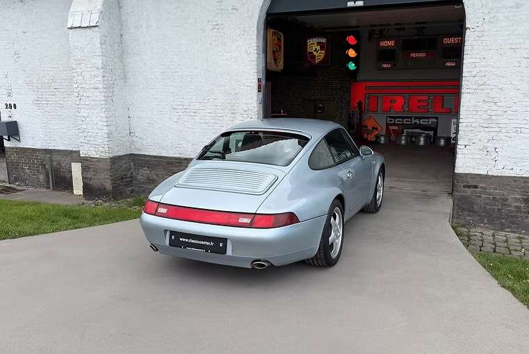 Porsche 993