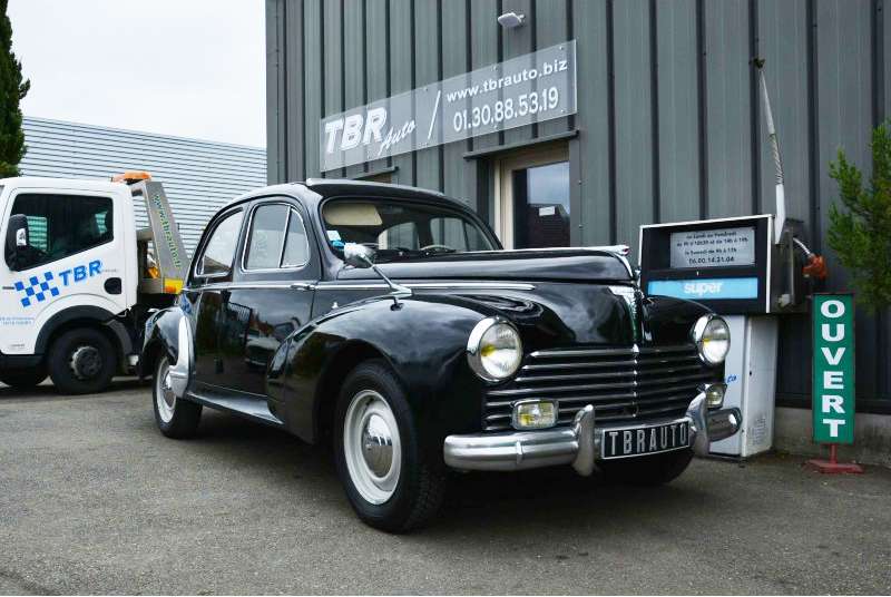 Peugeot 203