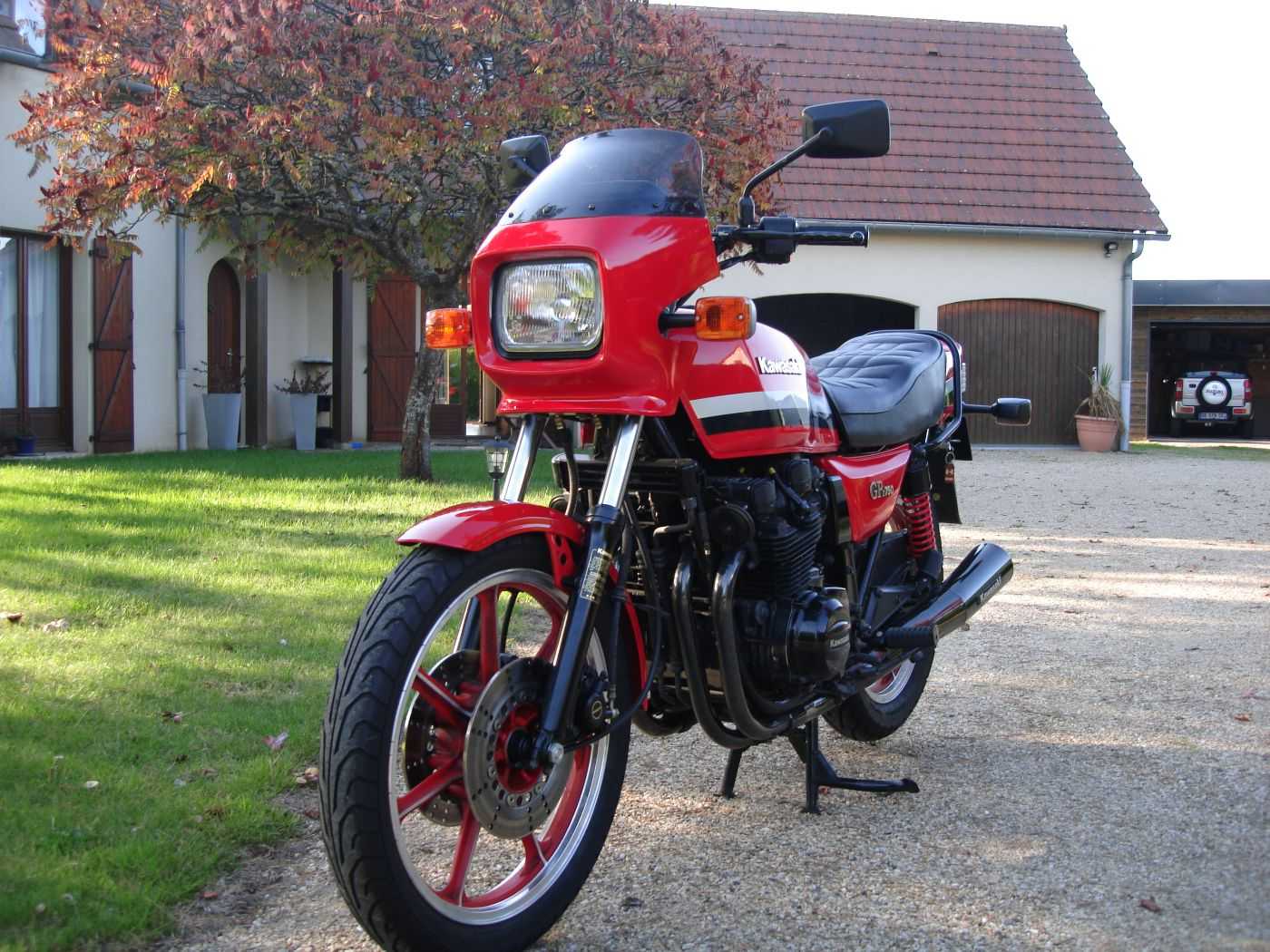 Moto Kawazaki