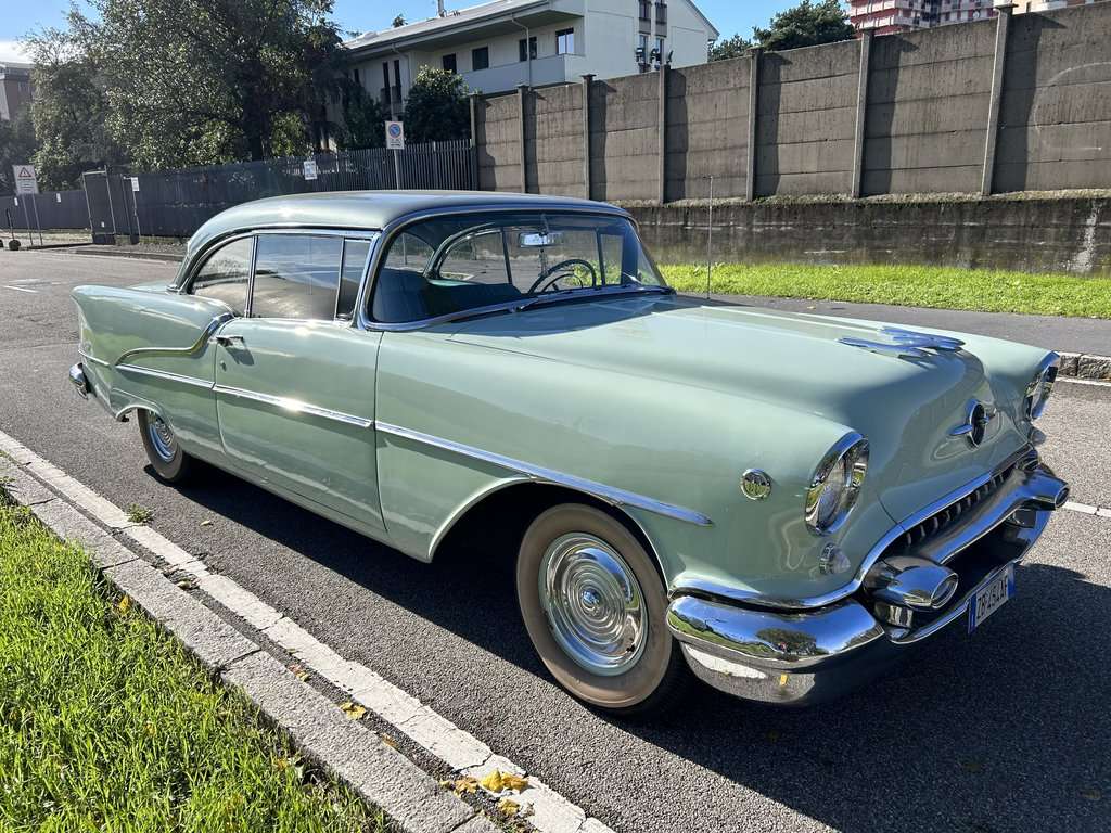 Oldsmobile 88