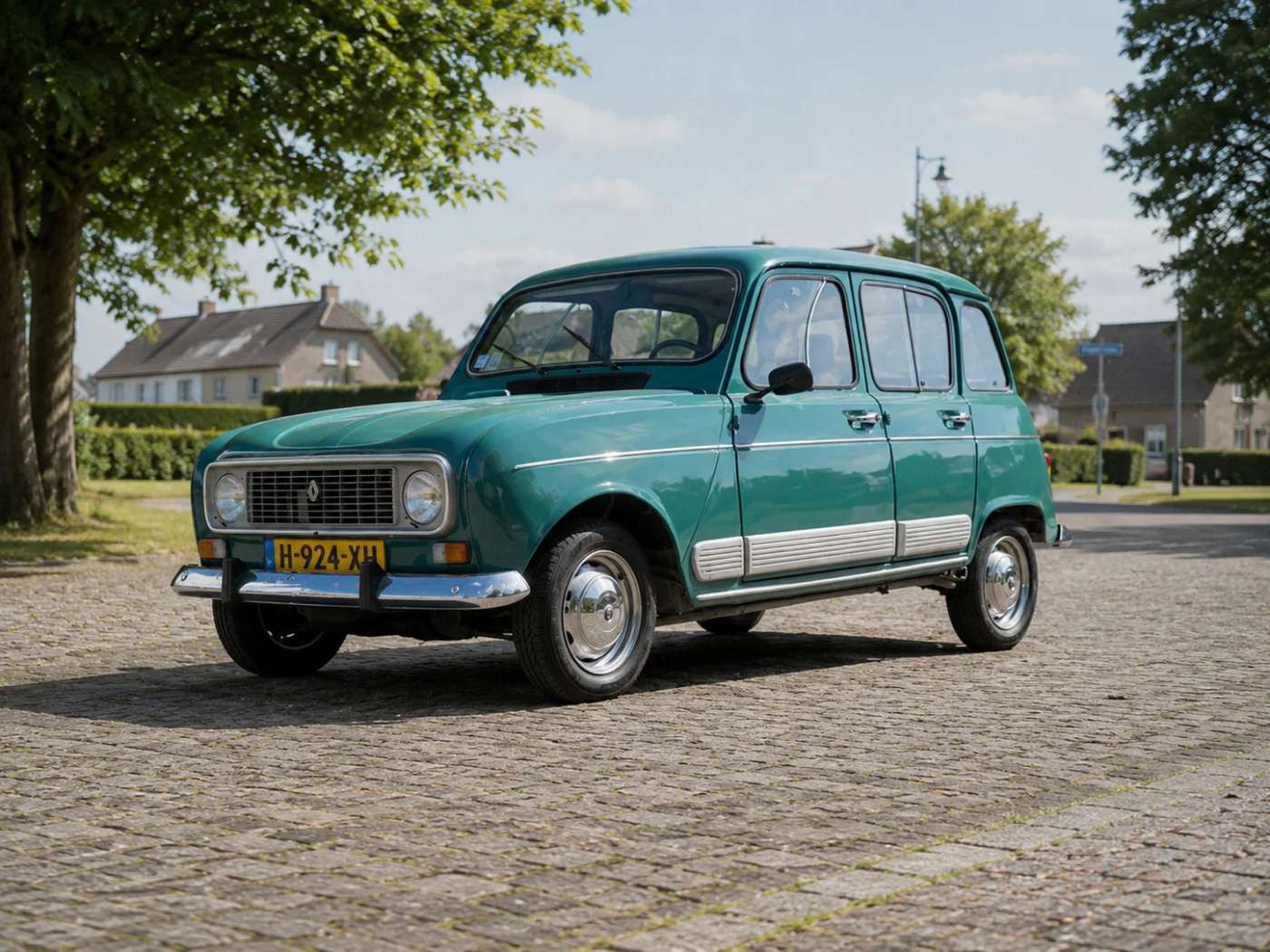 Renault 4