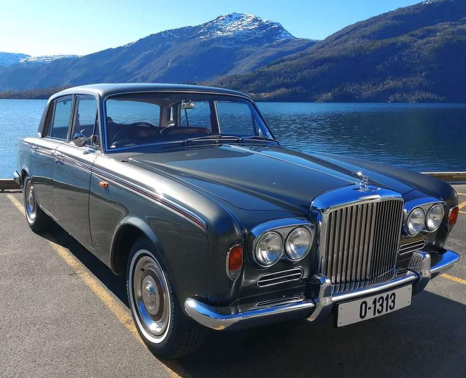 Bentley T 1