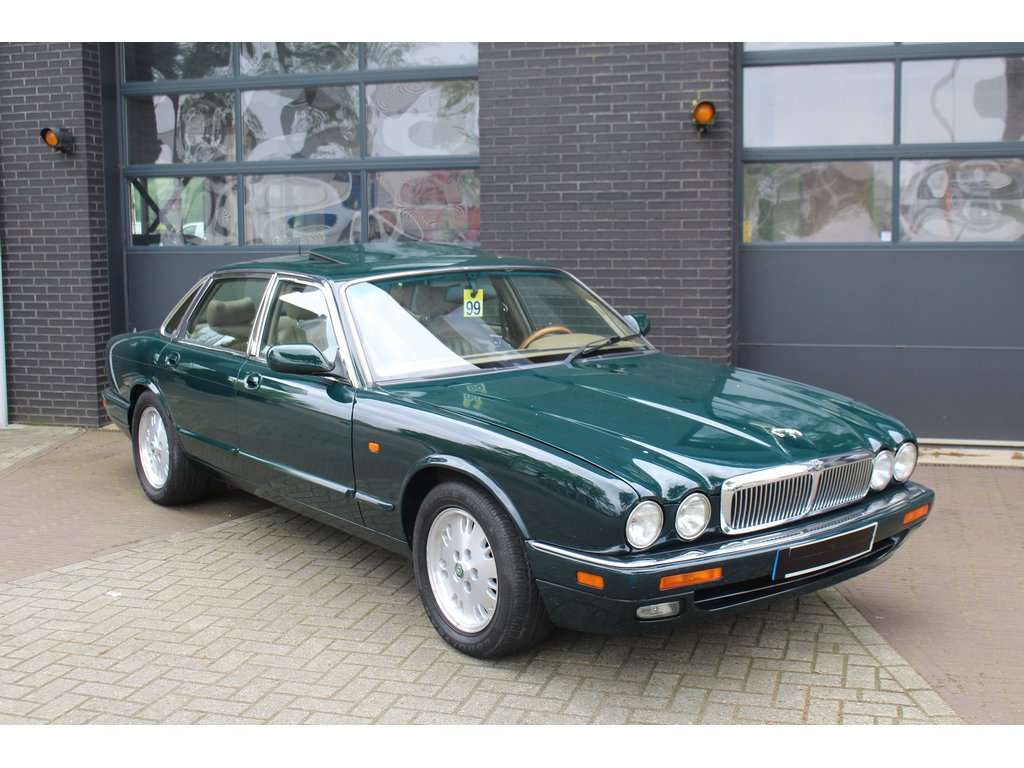 Jaguar Série - XJ