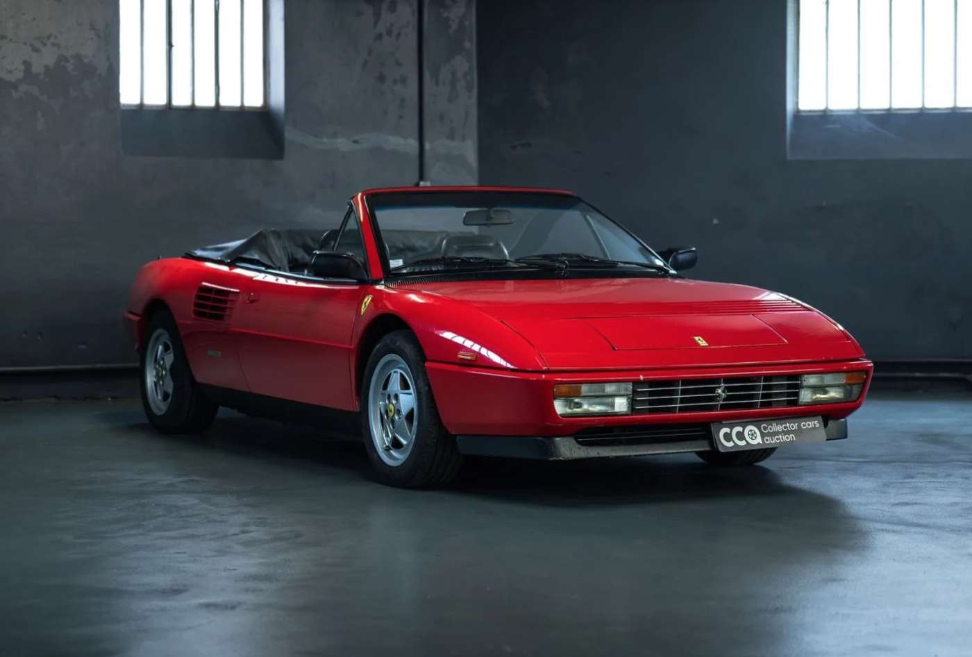 Ferrari Mondial