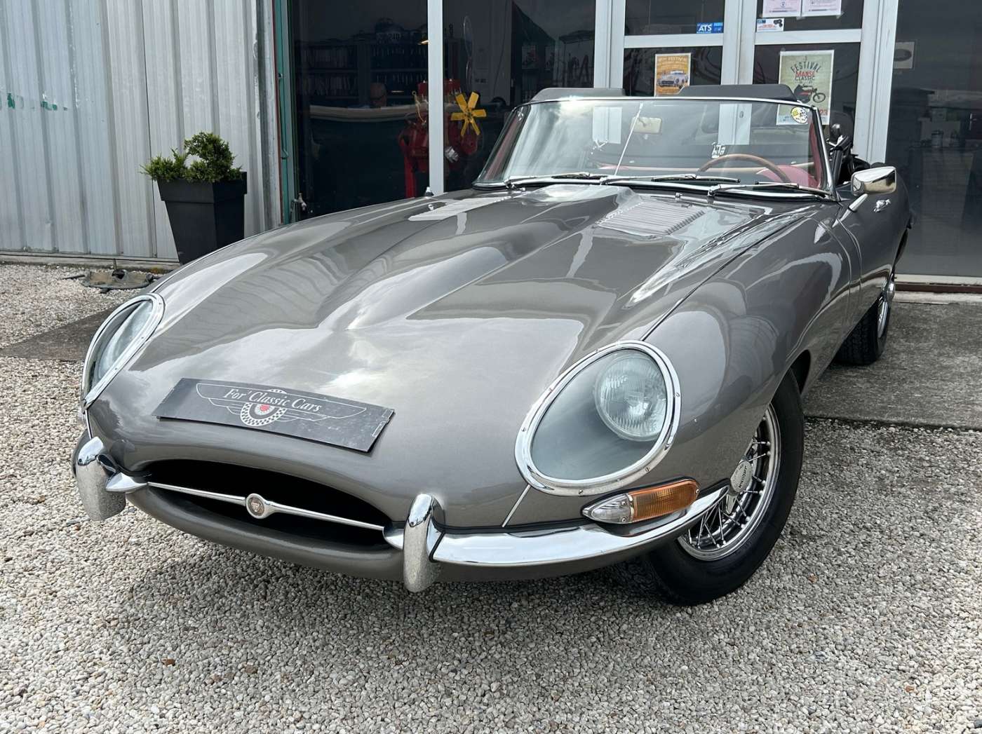 Jaguar Type E