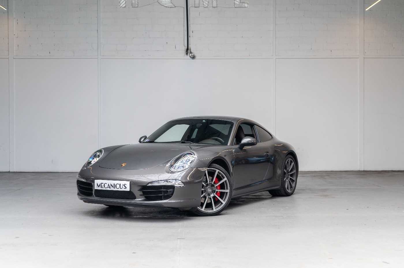 Porsche 991