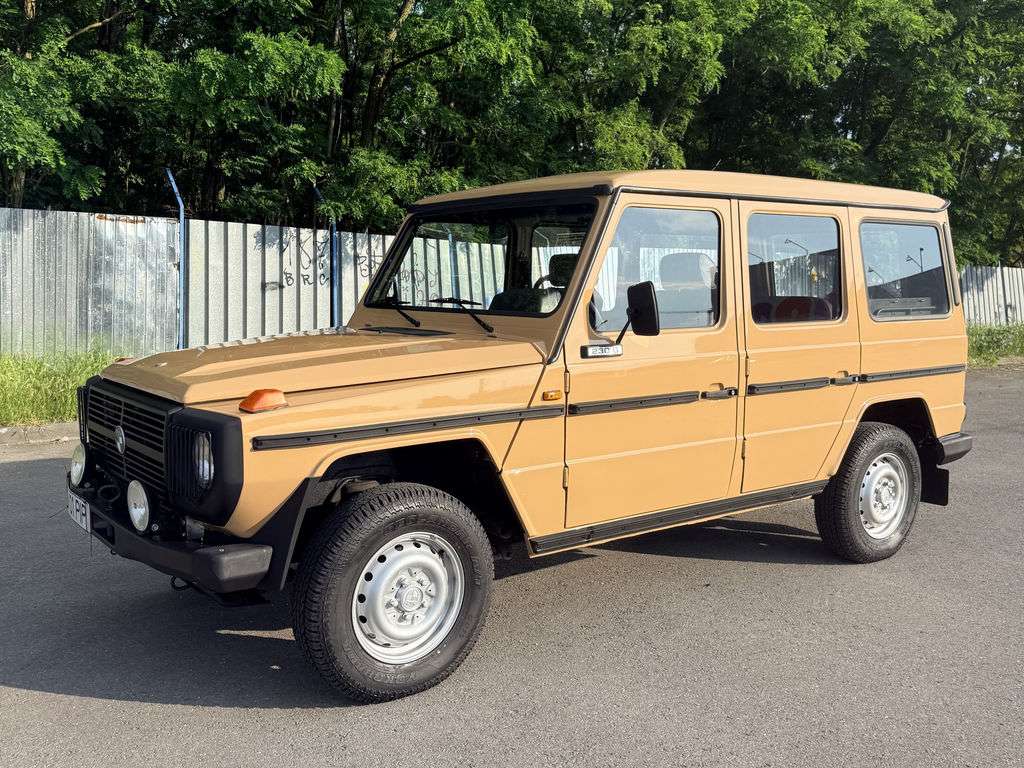 Mercedes-Benz G Class