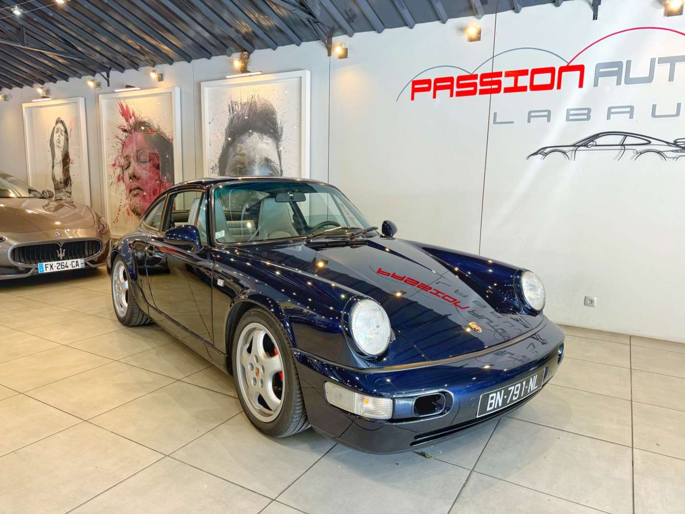 Porsche 964