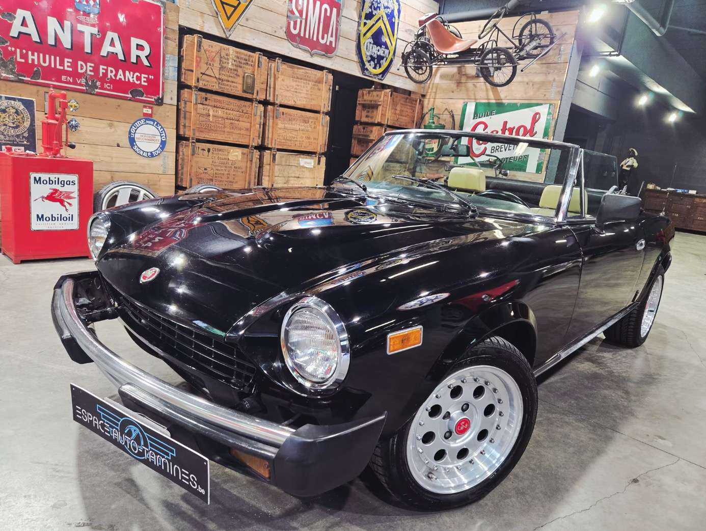 Fiat 124 Spider