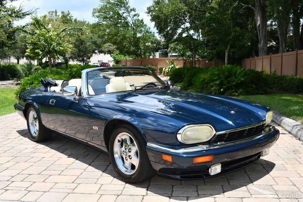 Jaguar XJS