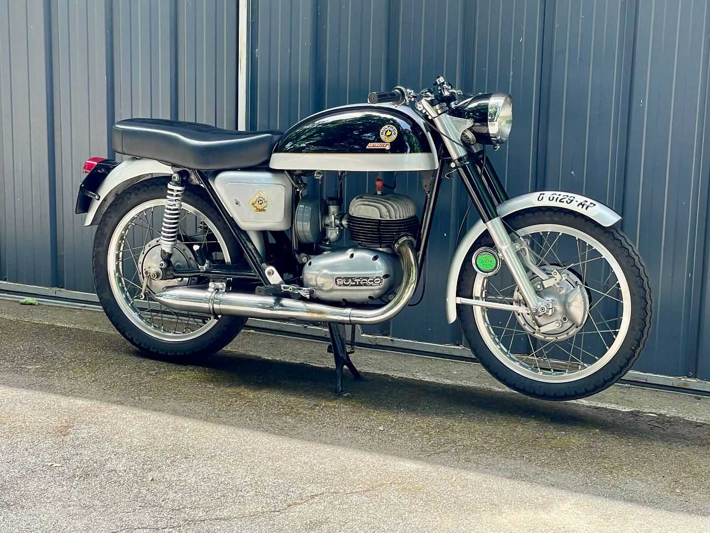Moto Bultaco