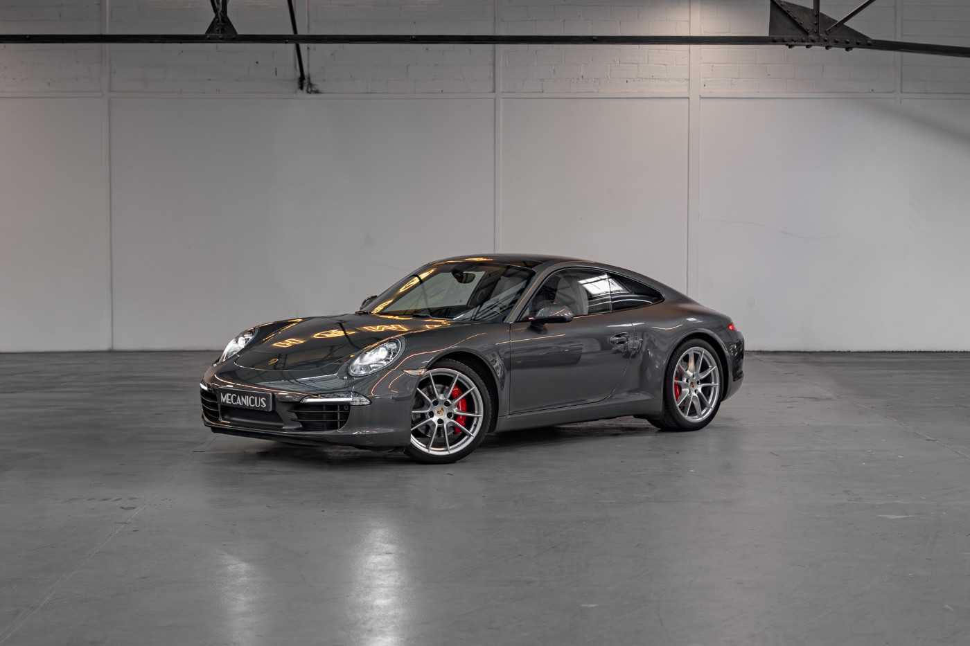 Porsche 991