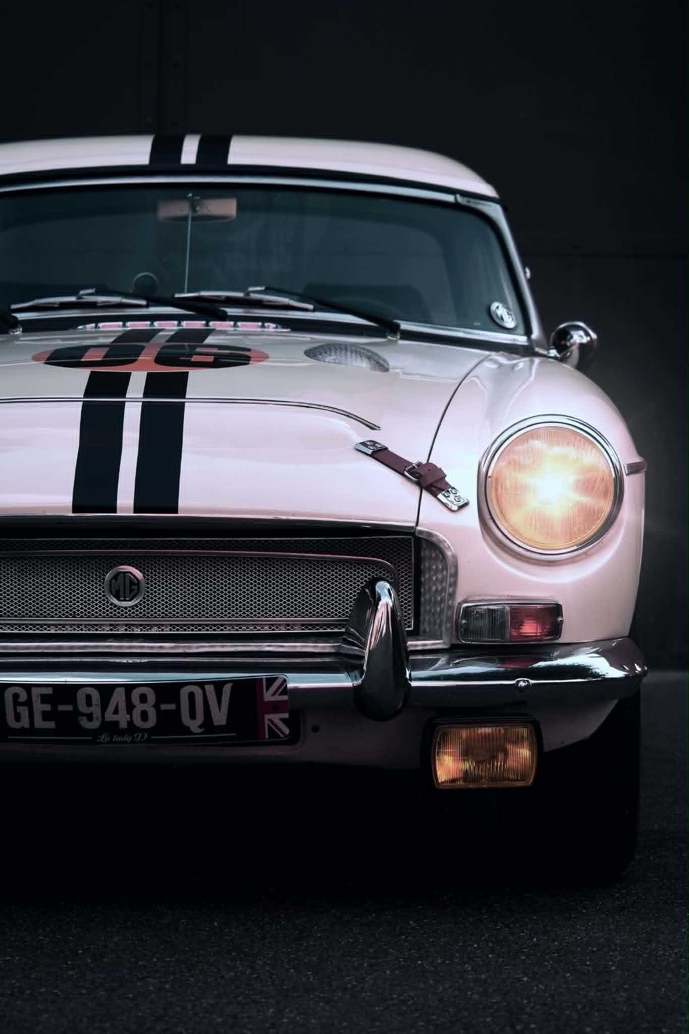 MG B