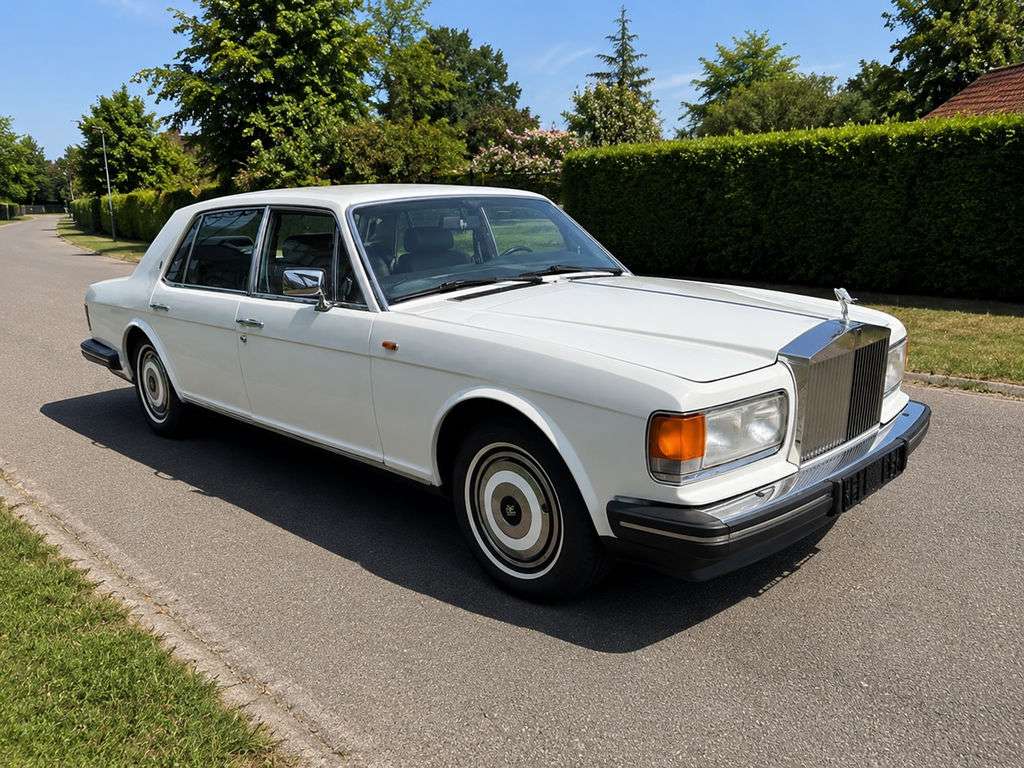 Rolls-Royce Silver Spur