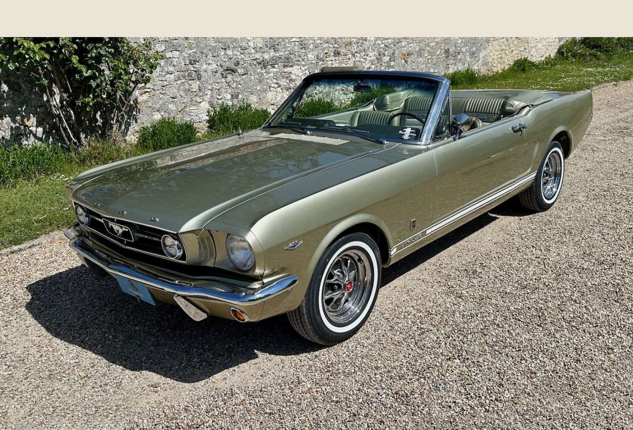 Ford Mustang