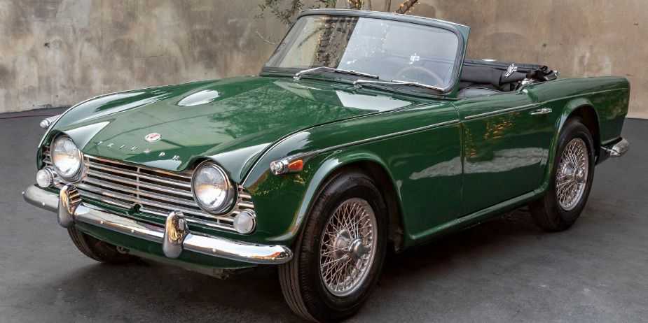 Triumph TR4