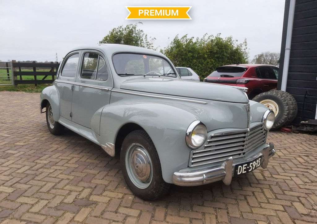Peugeot 203