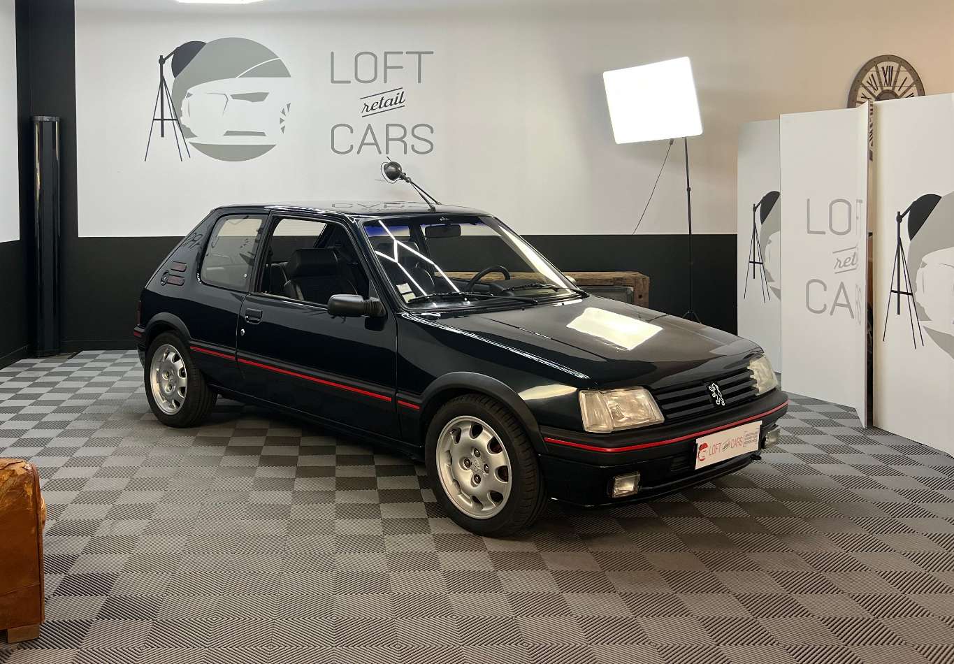 Peugeot 205