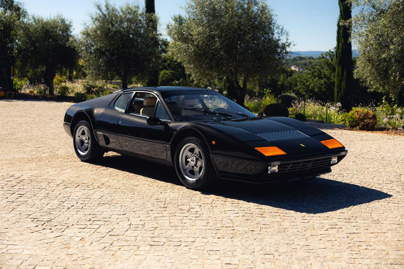 Ferrari BB 512