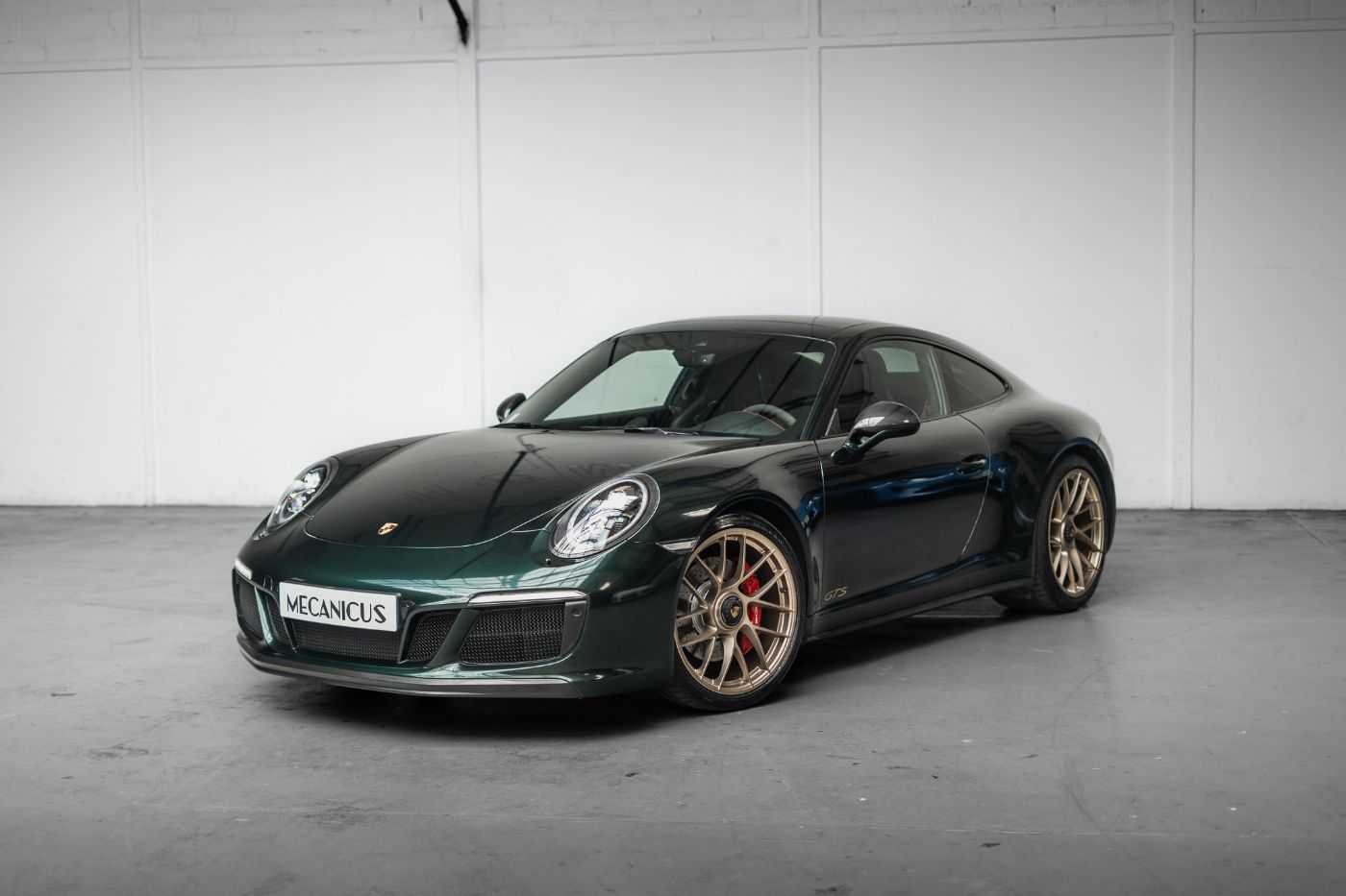 Porsche 991