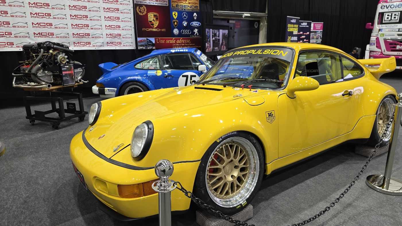 Porsche 964