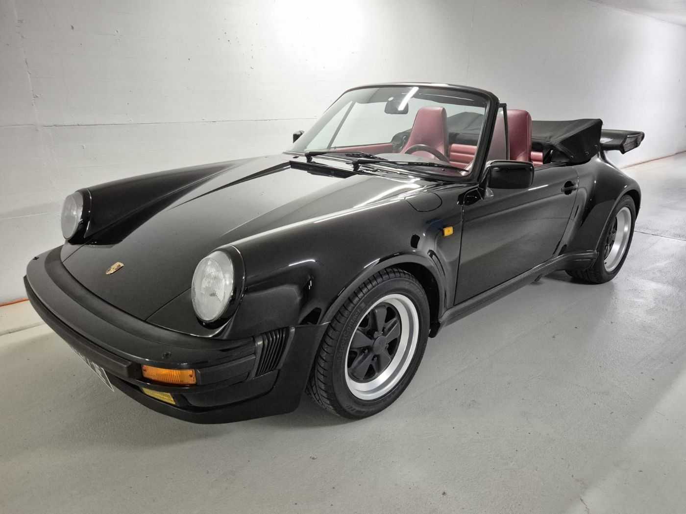 Porsche 930