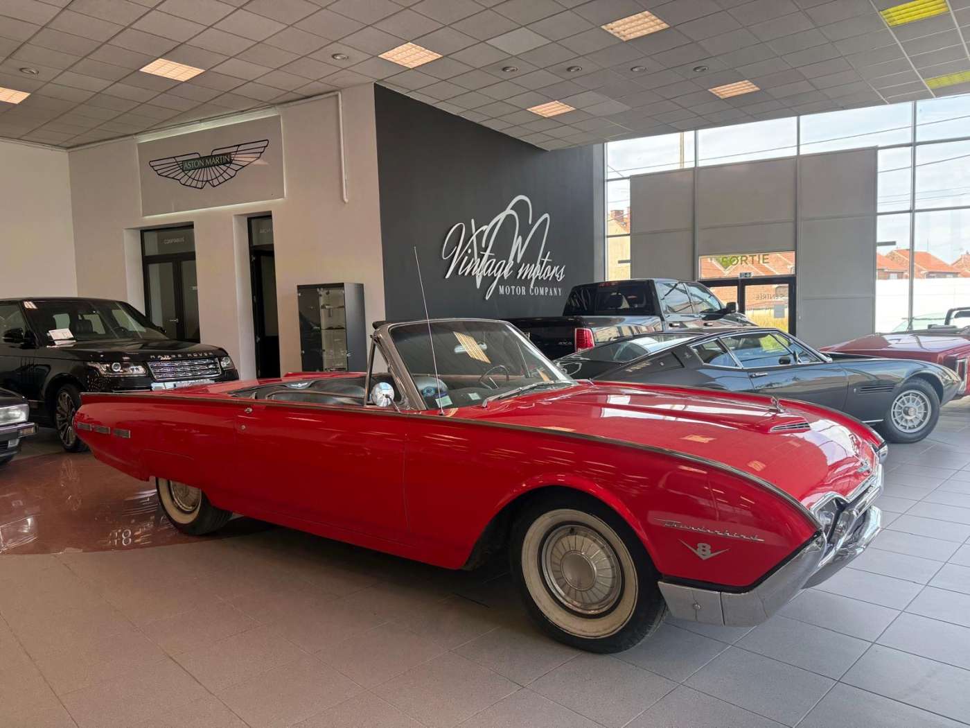 Ford Thunderbird