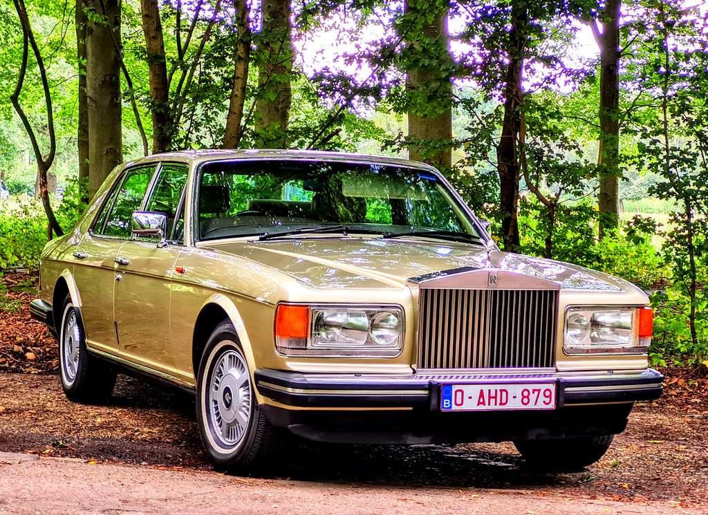 Rolls-Royce Silver Spirit