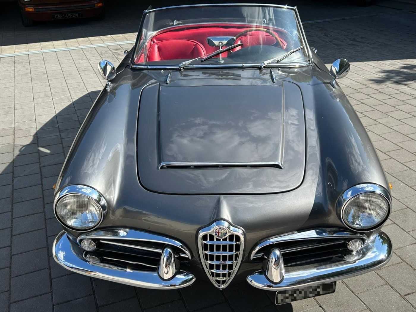 Alfa Roméo Giulia Spider